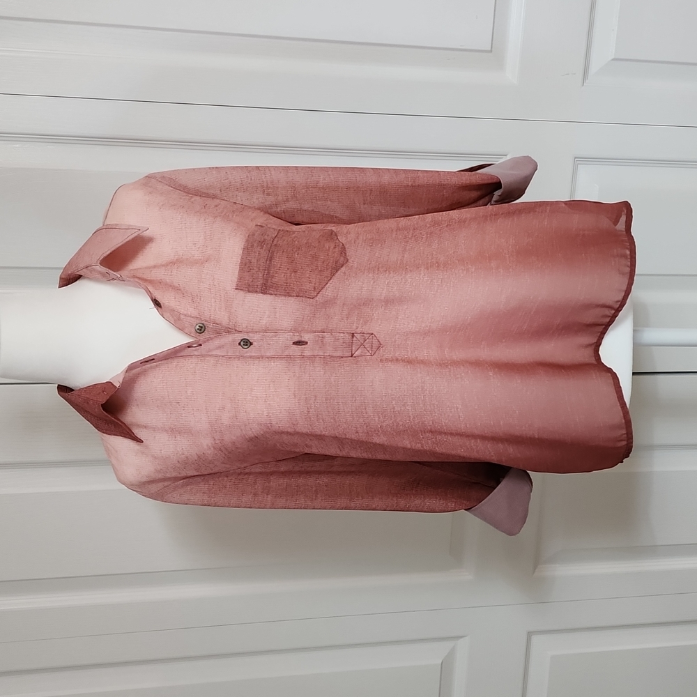 Maurices pink collared long sleeve shirt. Small.